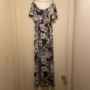 Black and white flowered off the shoulder sundress
